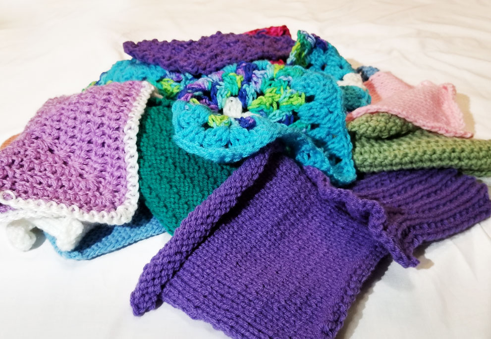 http://blanketstatementproject.com/img/knitted-squares.jpg